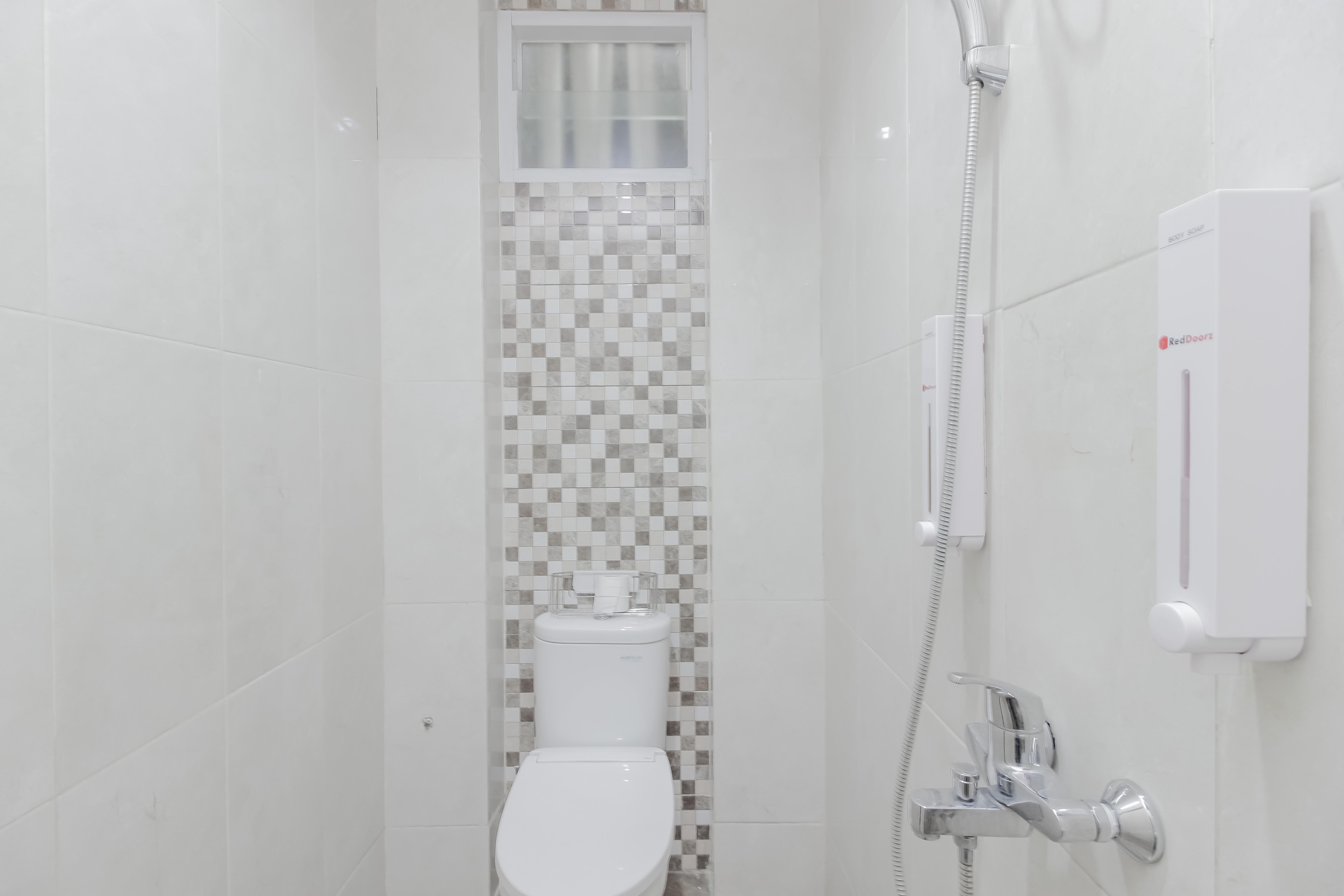 Reddoorz Plus @ Thamrin Jakarta Exteriör bild