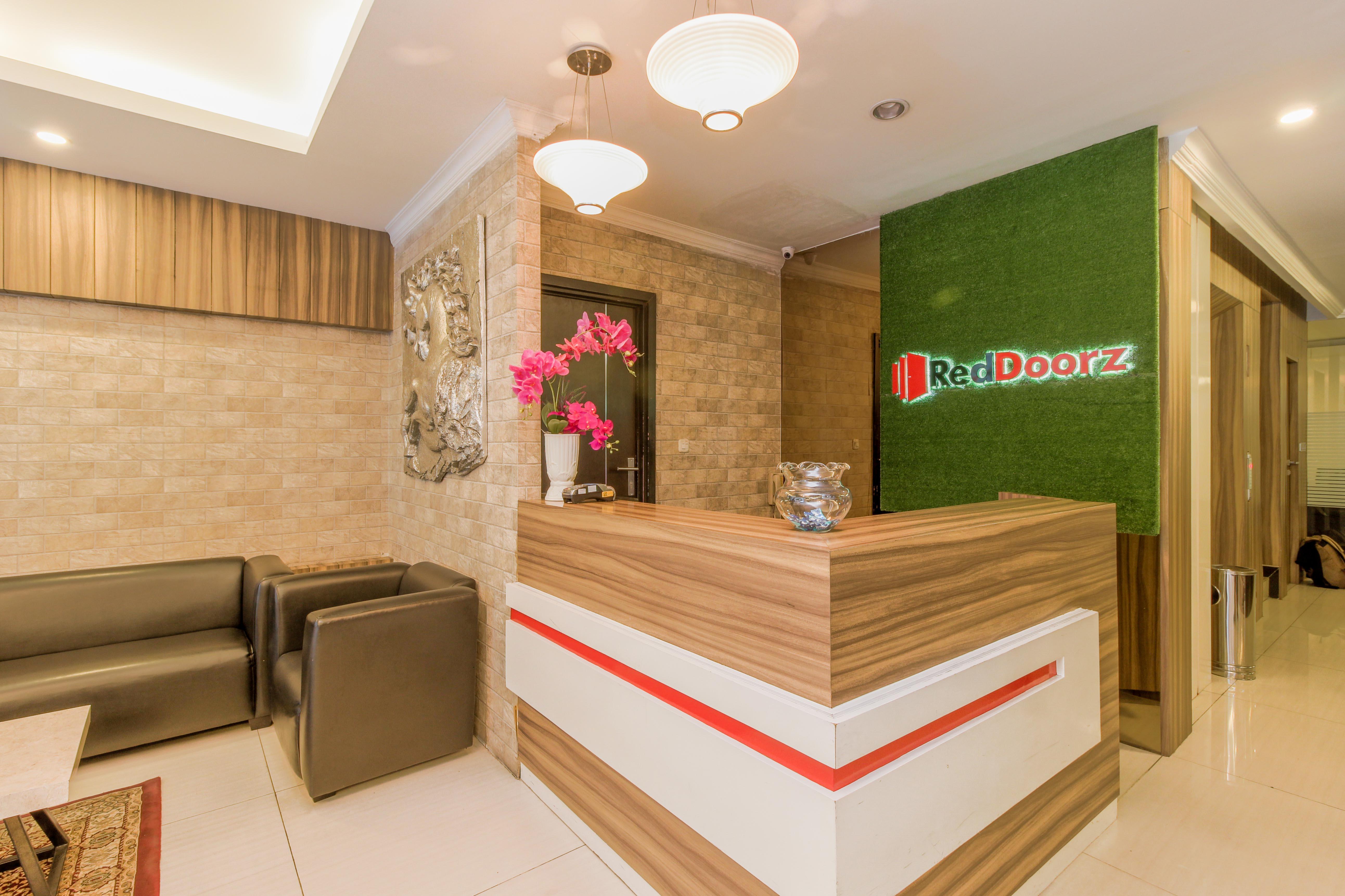 Reddoorz Plus @ Thamrin Jakarta Exteriör bild